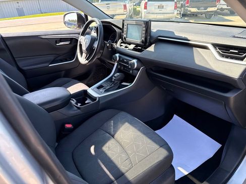 Used 2019 Toyota RAV4 XLE w/ Convenience Package AWD/4WD image 42