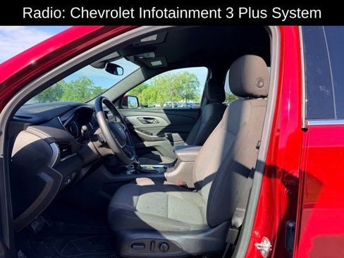 Used 2023 Chevrolet Traverse LT w/ LPO, Floor Liner Package AWD/4WD image 8