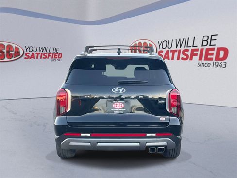 Used 2023 Hyundai Palisade Limited image 7