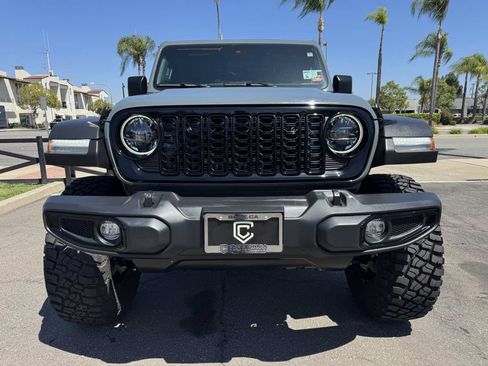 Used 2024 Jeep Wrangler Sport AWD/4WD image 12