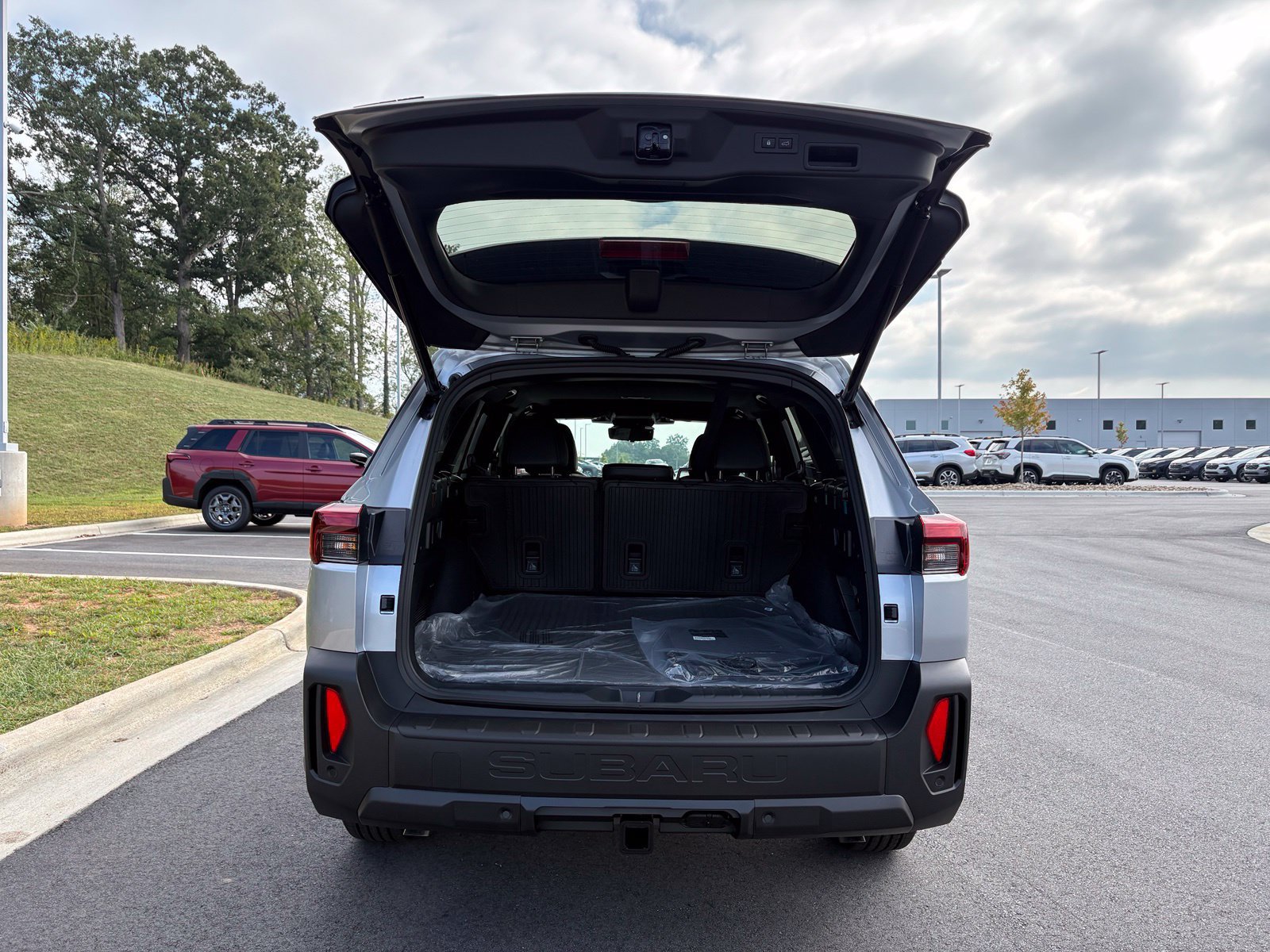 New 2026 Subaru Outback Touring XT AWD/4WD image 11