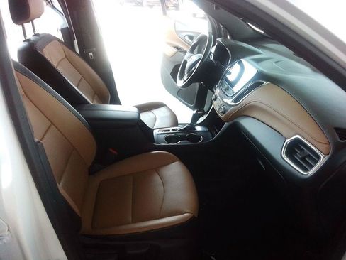 Used 2019 Chevrolet Equinox Premier FWD image 16