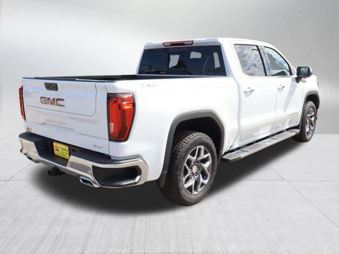 New 2026 GMC Sierra 1500 SLT w/ SLT Premium Package AWD/4WD image 7