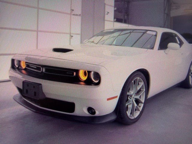 Used 2022 Dodge Challenger GT RWD image 2