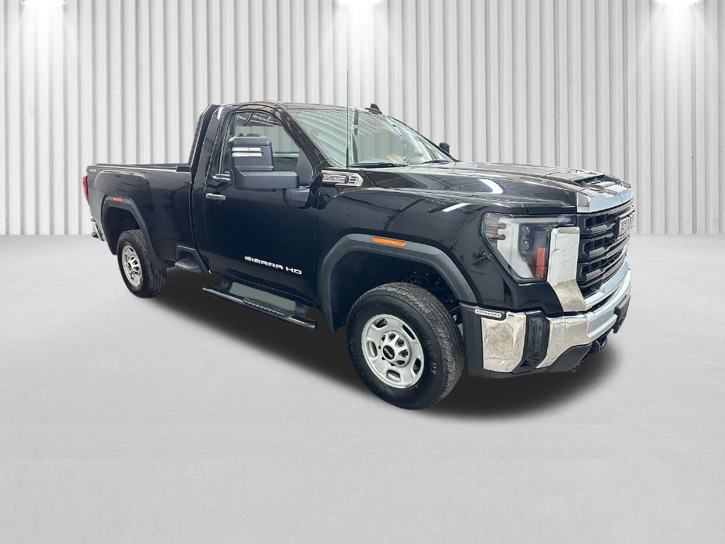 Used 2024 GMC Sierra 2500 Pro AWD/4WD image 2