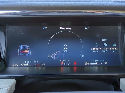 Used 2022 Lincoln Navigator Reserve image 28