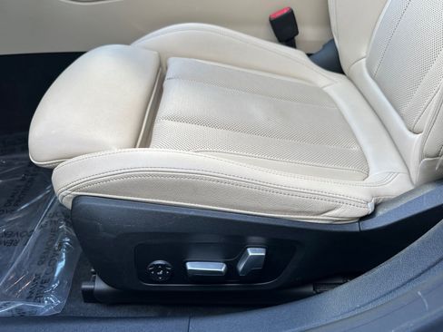Used 2023 BMW i4 eDrive40 w/ Premium Package RWD image 14