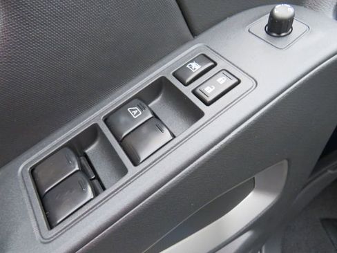 Used 2023 Nissan Frontier SV w/ SV Convenience Package image 36