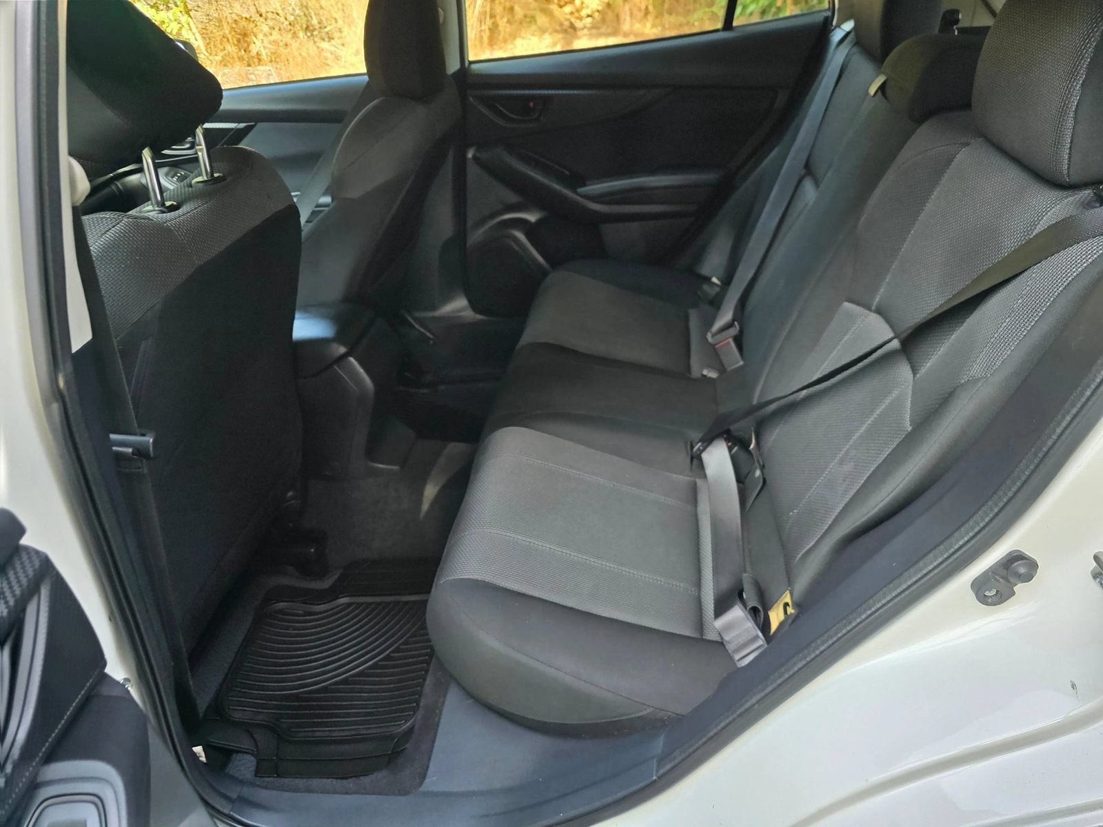 Used 2017 Subaru Impreza 2.0i AWD/4WD image 18