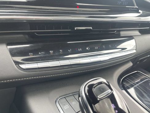 Used 2024 Cadillac Escalade ESV Sport AWD/4WD image 27