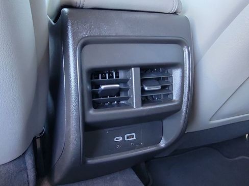 Certified 2023 Cadillac XT4 Premium Luxury image 20