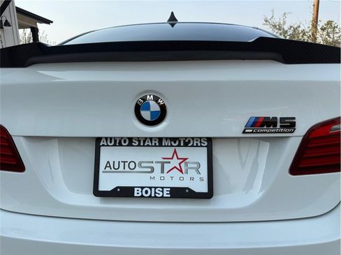 Used 2015 BMW M5 RWD image 45