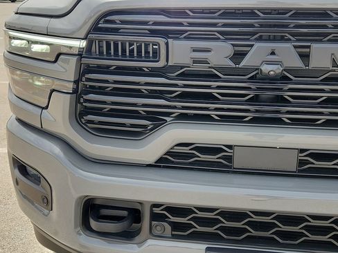 New 2026 RAM 2500 Laramie w/ Night Edition AWD/4WD image 8