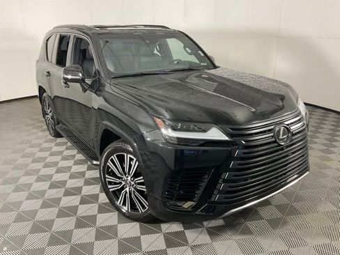 Used 2023 Lexus LX 600 4WD w/ Appearance Package image 45