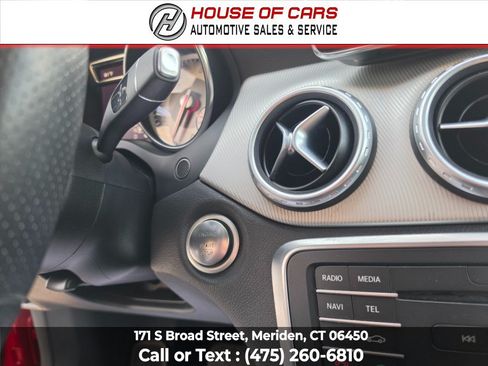 Used 2016 Mercedes-Benz GLA 250 4MATIC image 31