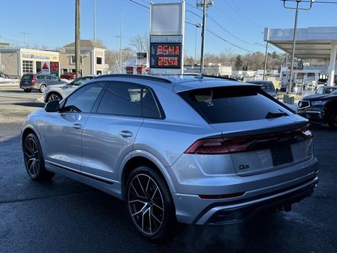 Used 2021 Audi Q8 Prestige image 8