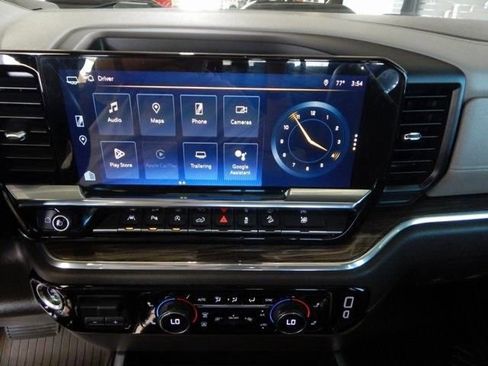 Used 2024 Chevrolet Silverado 1500 LT Trail Boss w/ LT Trail Boss Premium Package image 20