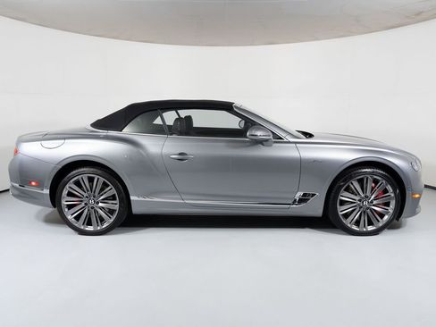 Used 2023 Bentley Continental GT Speed image 18