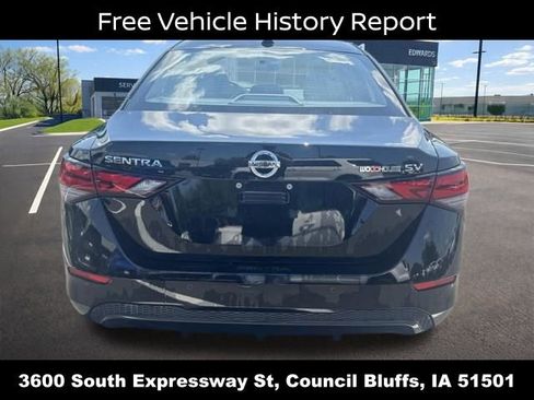 Used 2022 Nissan Sentra SV w/ Trunk Package FWD image 5