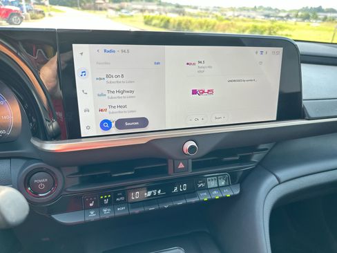 Used 2025 Toyota Crown Platinum image 14