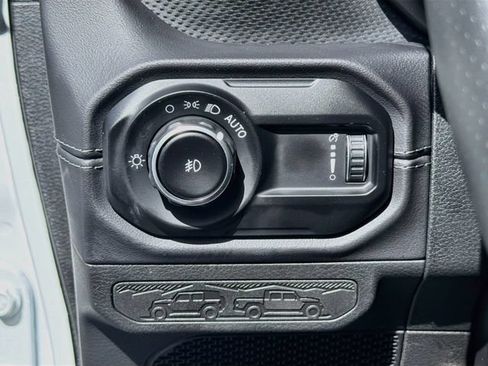 Used 2025 Jeep Wrangler Unlimited Rubicon 392 AWD/4WD image 11