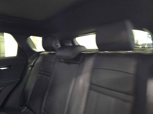 Certified 2024 Land Rover Range Rover Evoque Dynamic SE image 17