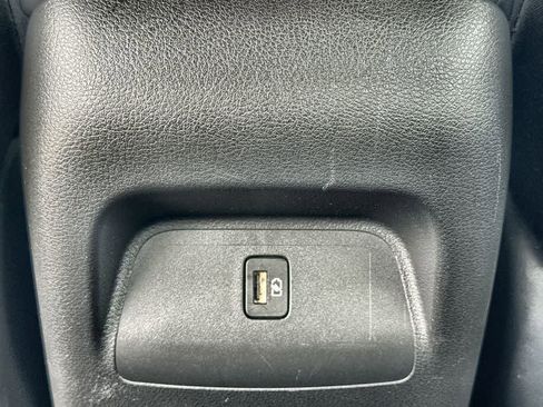 Used 2024 Nissan Sentra SV image 21