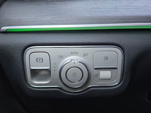 Used 2022 Mercedes-Benz GLS 450 4MATIC image 20