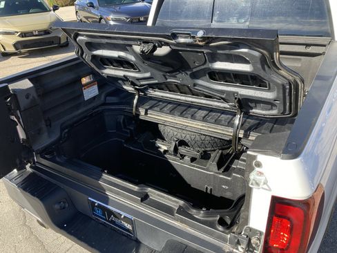 Certified 2023 Honda Ridgeline RTL image 42