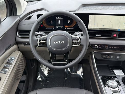 New 2026 Kia Carnival EX image 12