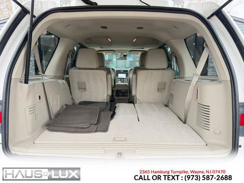 Used 2017 Lincoln Navigator Select image 29