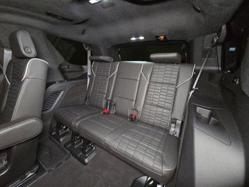 Used 2024 Cadillac Escalade V w/ LPO, ONYX Package image 14