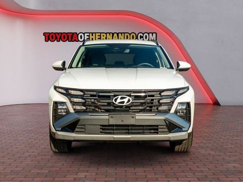 Used 2025 Hyundai Tucson SEL FWD image 2