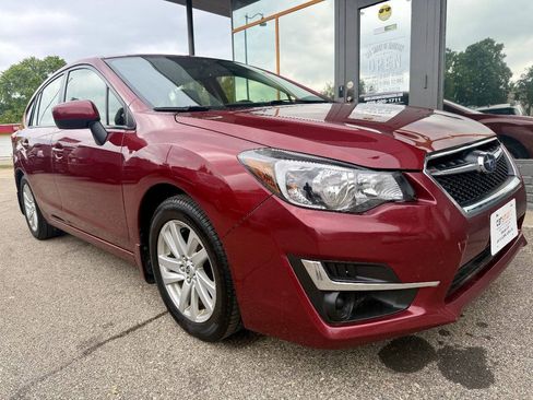 Used 2016 Subaru Impreza 2.0i Premium w/ Popular Package #1 AWD/4WD image 4