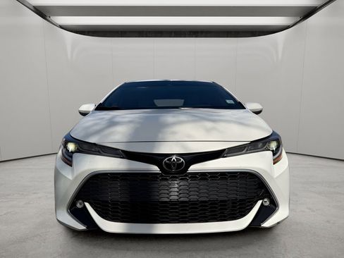Used 2019 Toyota Corolla XSE image 9