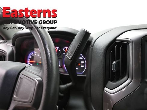 Used 2019 Chevrolet Silverado 1500 Custom w/ Custom Value Package RWD image 13