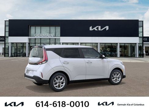New 2025 Kia Soul LX image 9