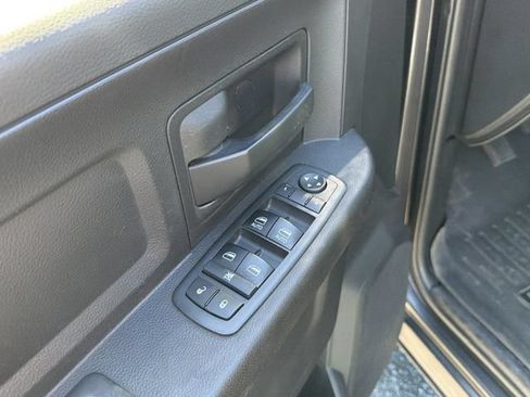 Used 2018 RAM 2500 Tradesman w/ Chrome Appearance Group AWD/4WD image 14
