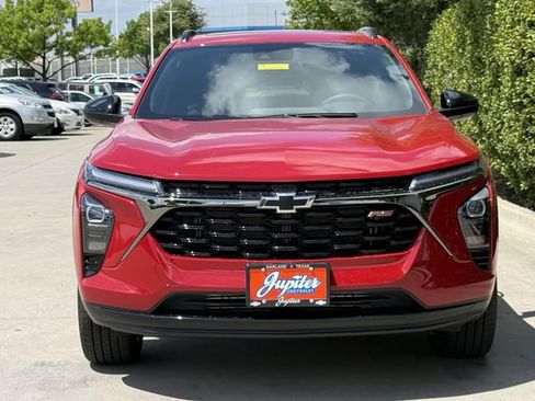 New 2026 Chevrolet Trax RS FWD image 8