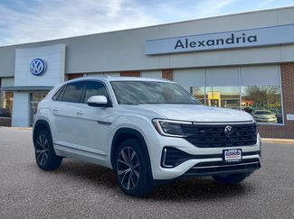 Used 2026 Volkswagen Atlas Cross Sport SEL Premium R-Line AWD/4WD video 1