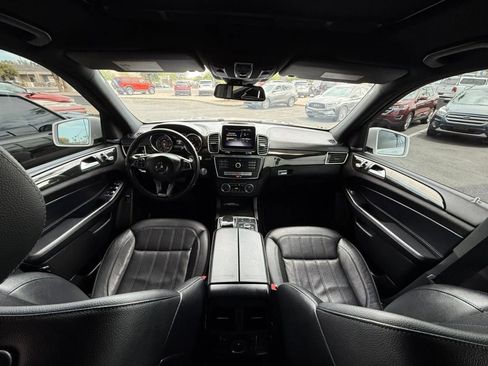 Used 2019 Mercedes-Benz GLS 450 4MATIC image 33