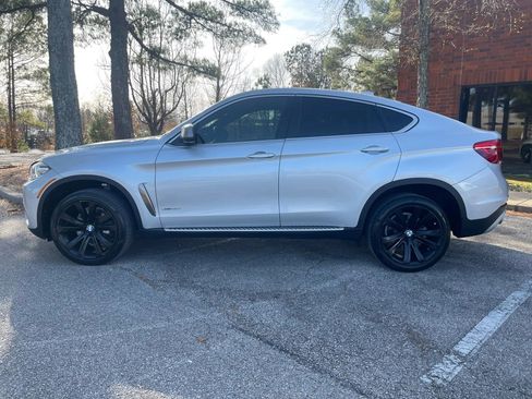 Used 2017 BMW X6 xDrive35i image 2