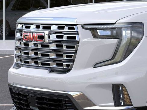 Certified 2024 GMC Acadia Denali w/ LPO, Floor Liner Package AWD/4WD image 14