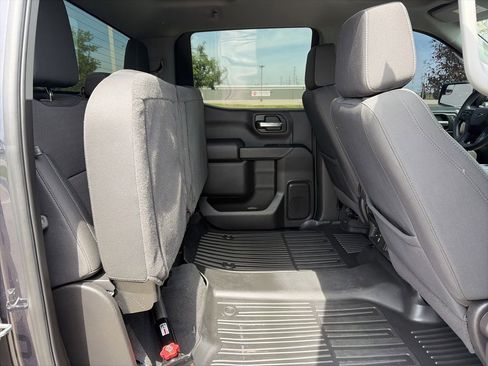Used 2024 Chevrolet Silverado 1500 Custom Trail Boss w/ Dark Appearance Package AWD/4WD image 36