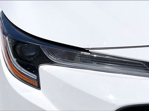 Used 2024 Toyota Corolla LE FWD image 29