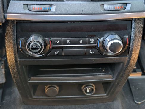 Used 2015 BMW X5 xDrive35i image 28