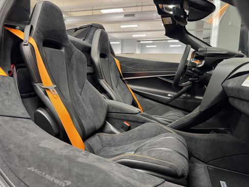 New 2026 McLaren 750S Spider image 20