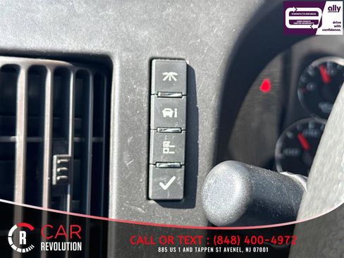 Used 2020 Chevrolet Express 3500 LS RWD image 24
