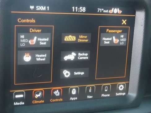 Certified 2022 Jeep Wrangler Unlimited Sahara image 26