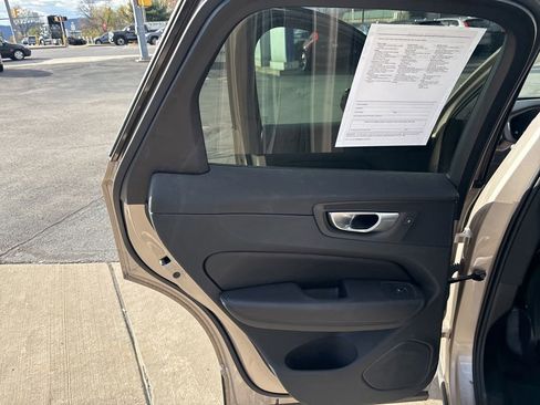 Certified 2024 Volvo XC60 B5 Plus w/ Protection Package Premier image 27